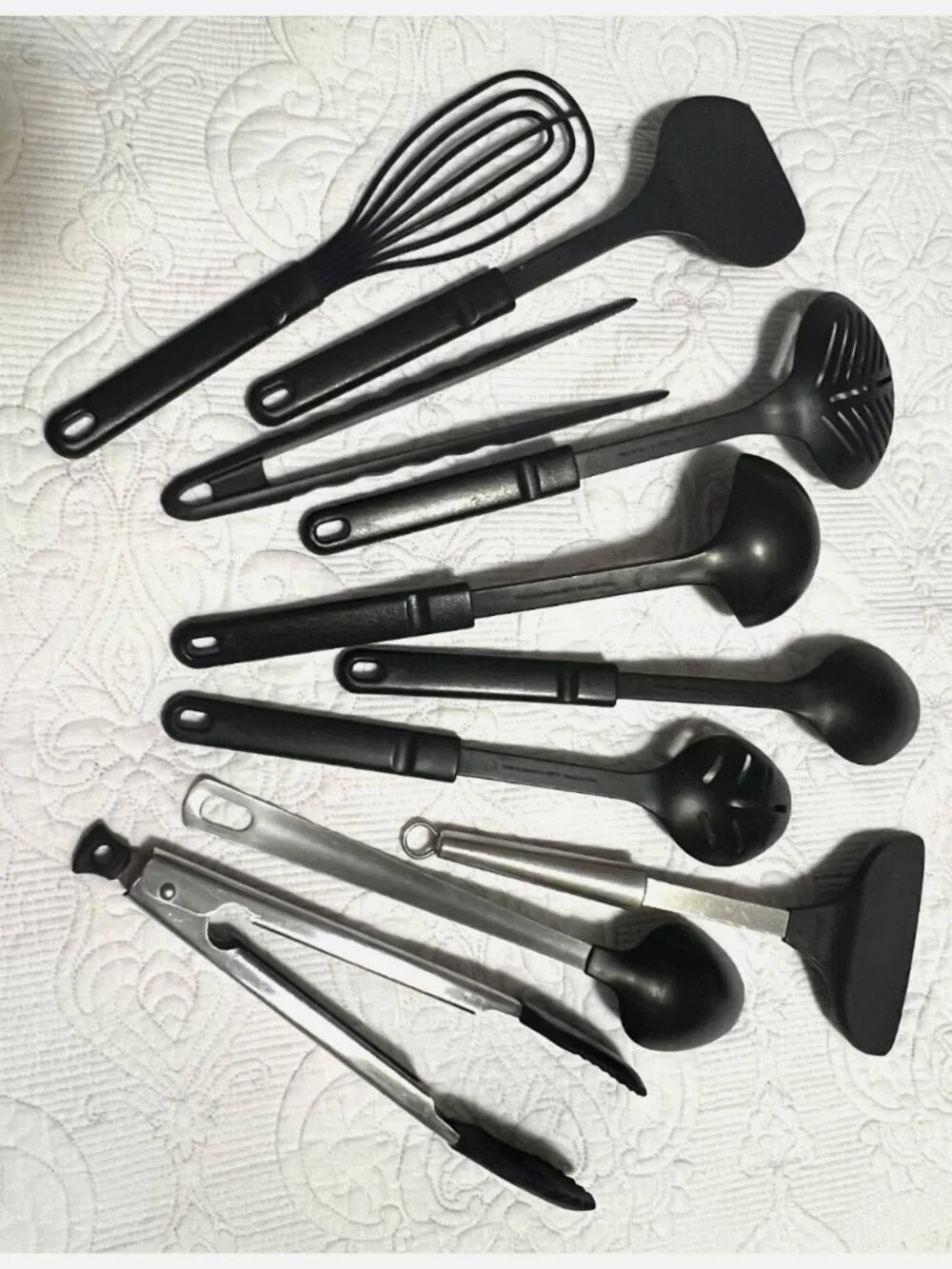 10-Pc Premium Kitchen Utensil Set Calphalon, Oneida and Farberware